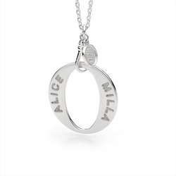 Everlasting O Pendant Medium