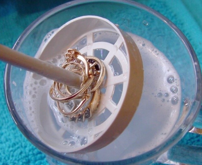 How To Make Jewellery Cleaner